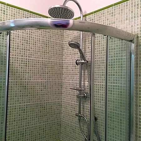 Oasi فندق نابولي