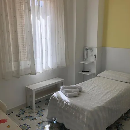 ホテル Oasi ナポリ